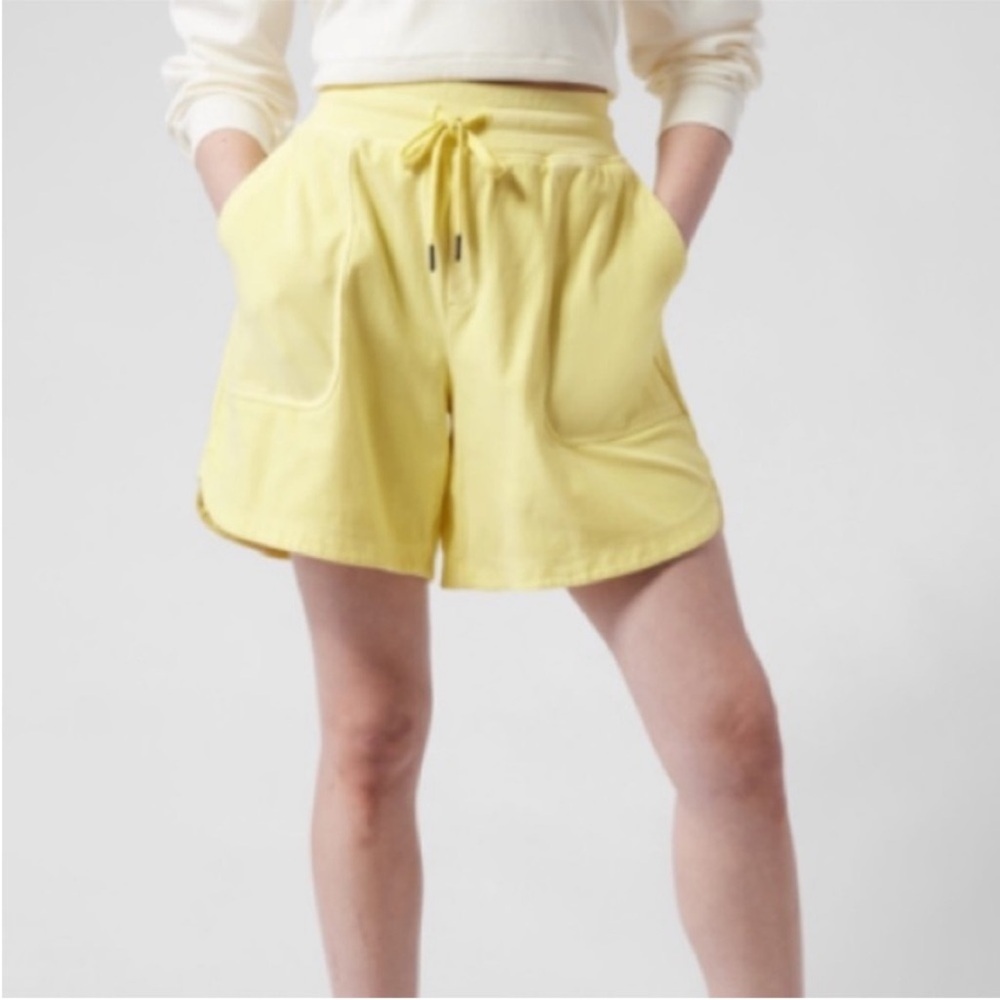 ATHLETA Farallon Midi Short, Yellow S NWT